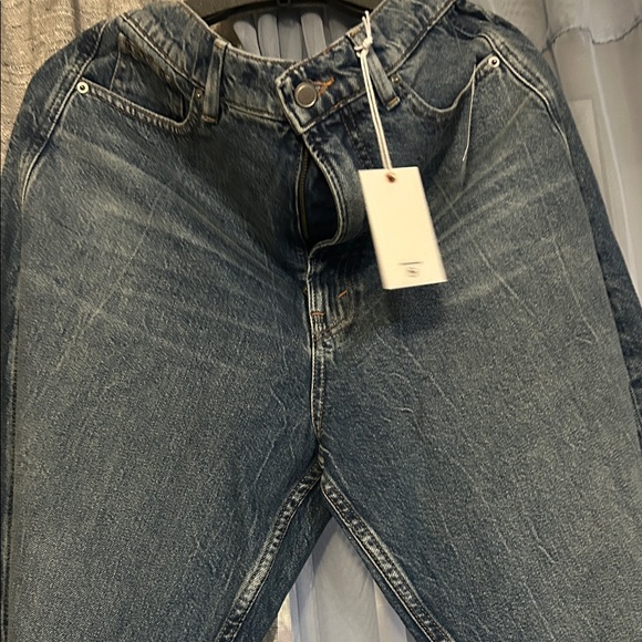 Good American Good Extreme barrel Jeans - Picture 6 of 7